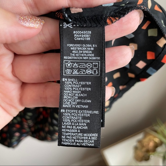 Forever 21 / Square Polka Dot Black Dress - Picture 5 of 8